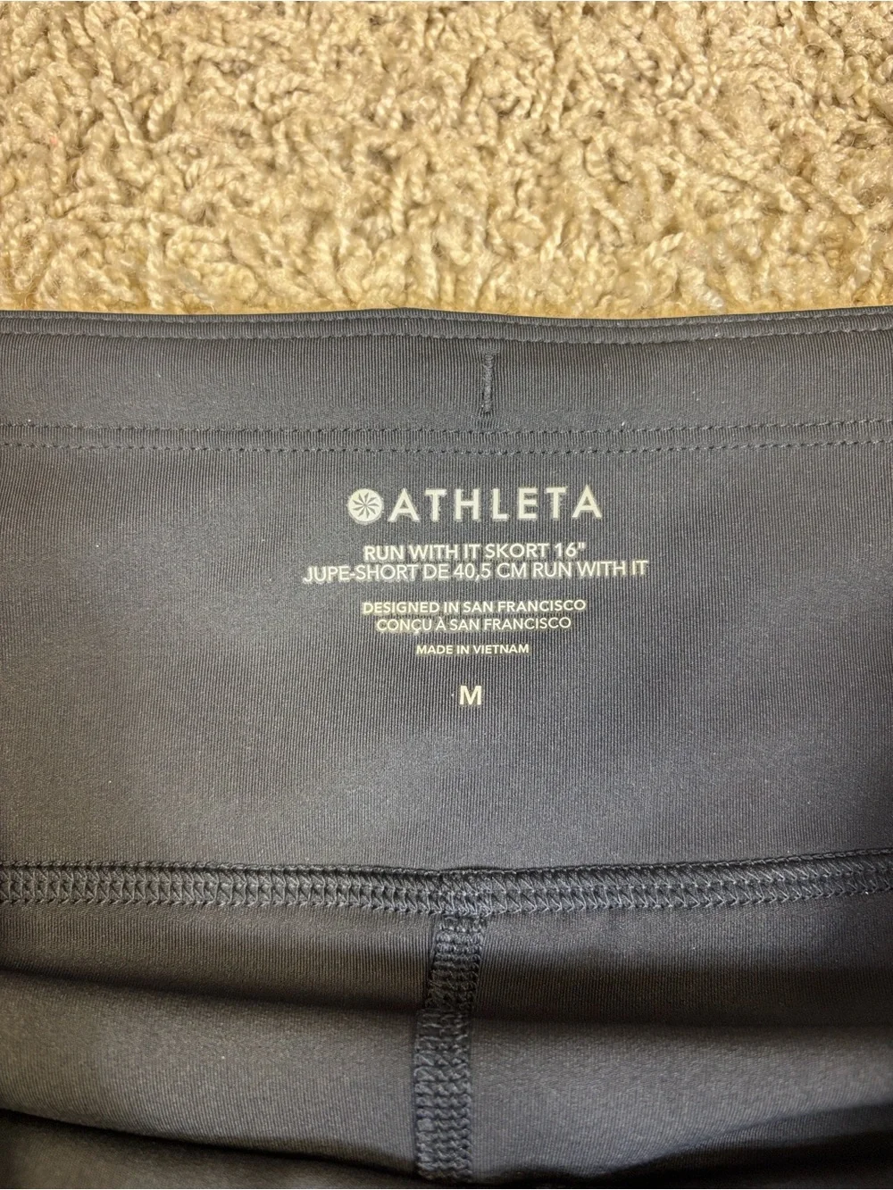 NWT Athleta run with it skort 16” sz med - Picture 6 of 9